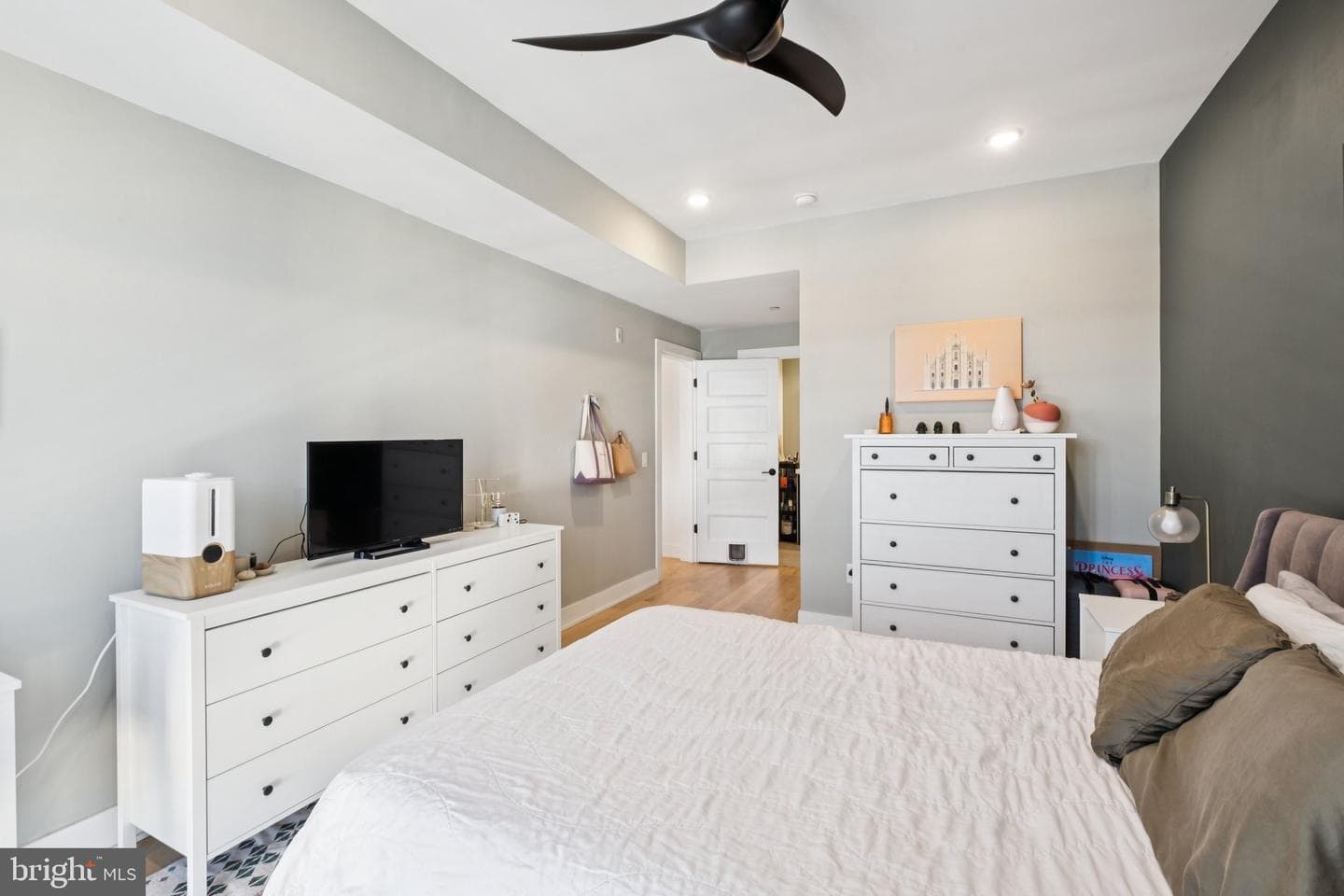 1232 N Front Street #4b photo 14