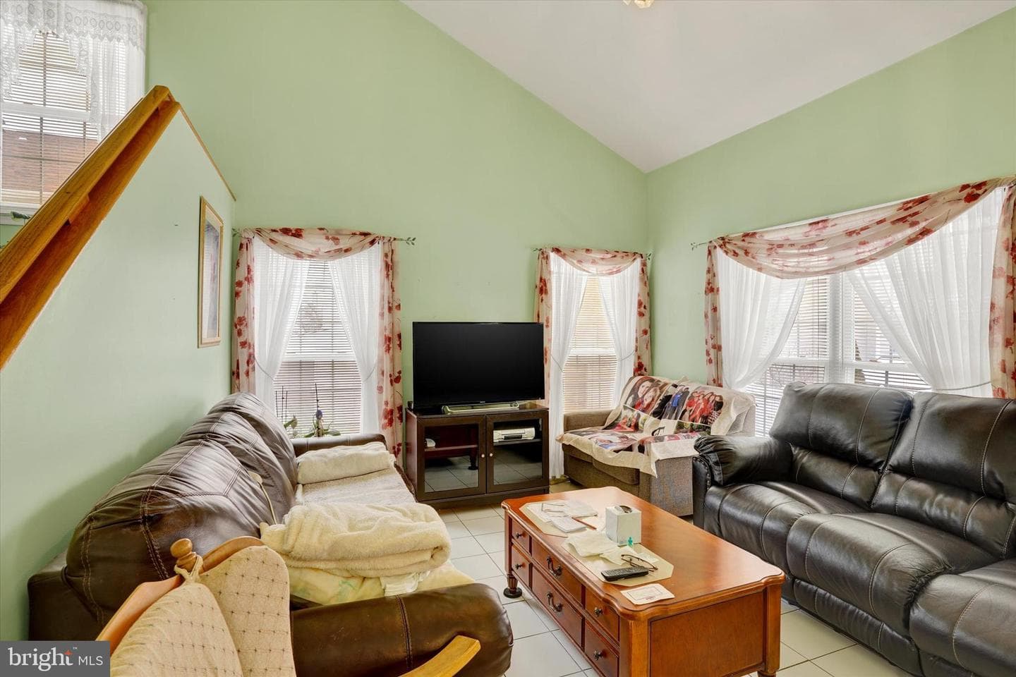 63 Marple Drive photo 13