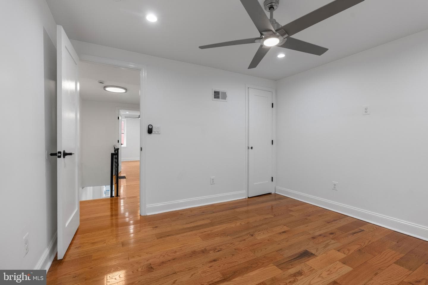 625 Winton Street photo 13