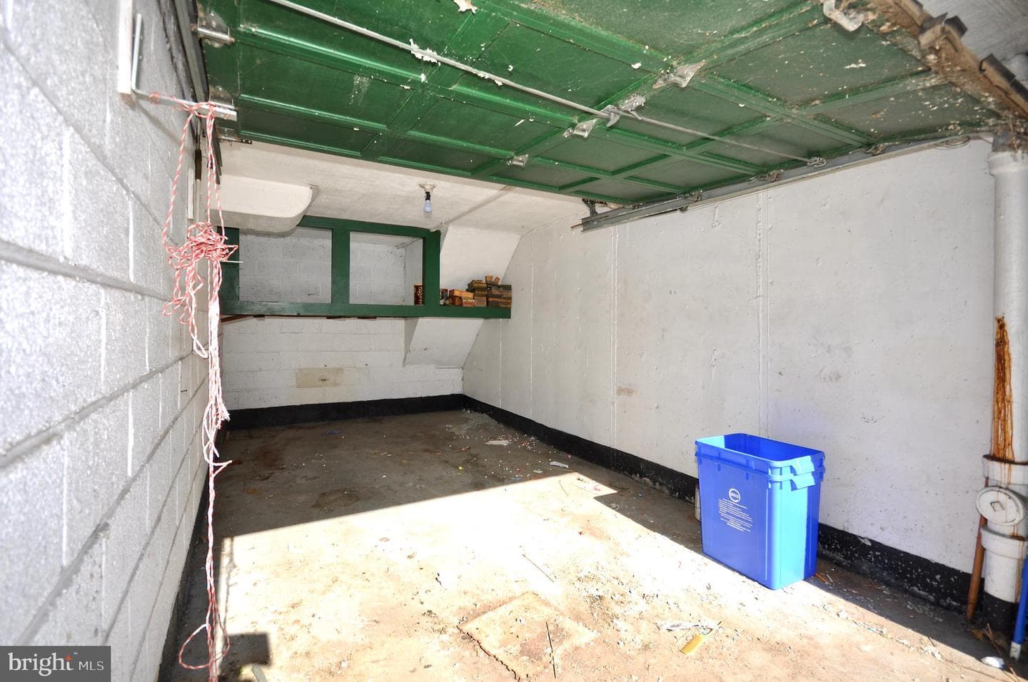 5343 Gillespie Street photo 30