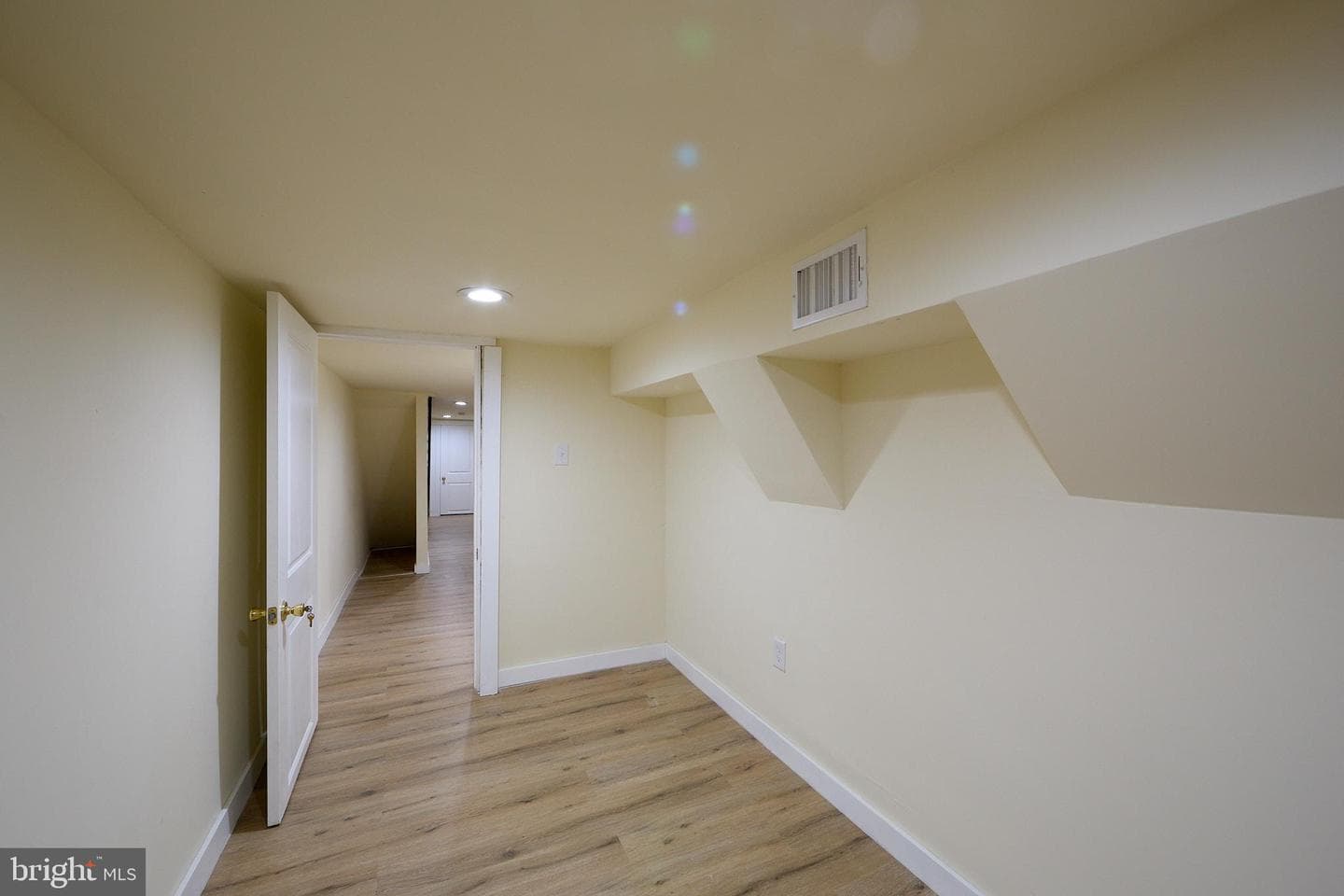 1558 N Randolph Street photo 29