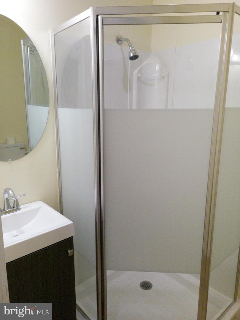 1558 N Randolph Street photo 7