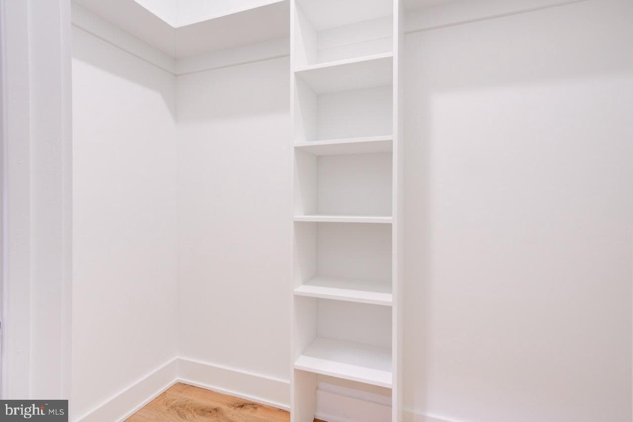 2622 E Harold Street photo 29