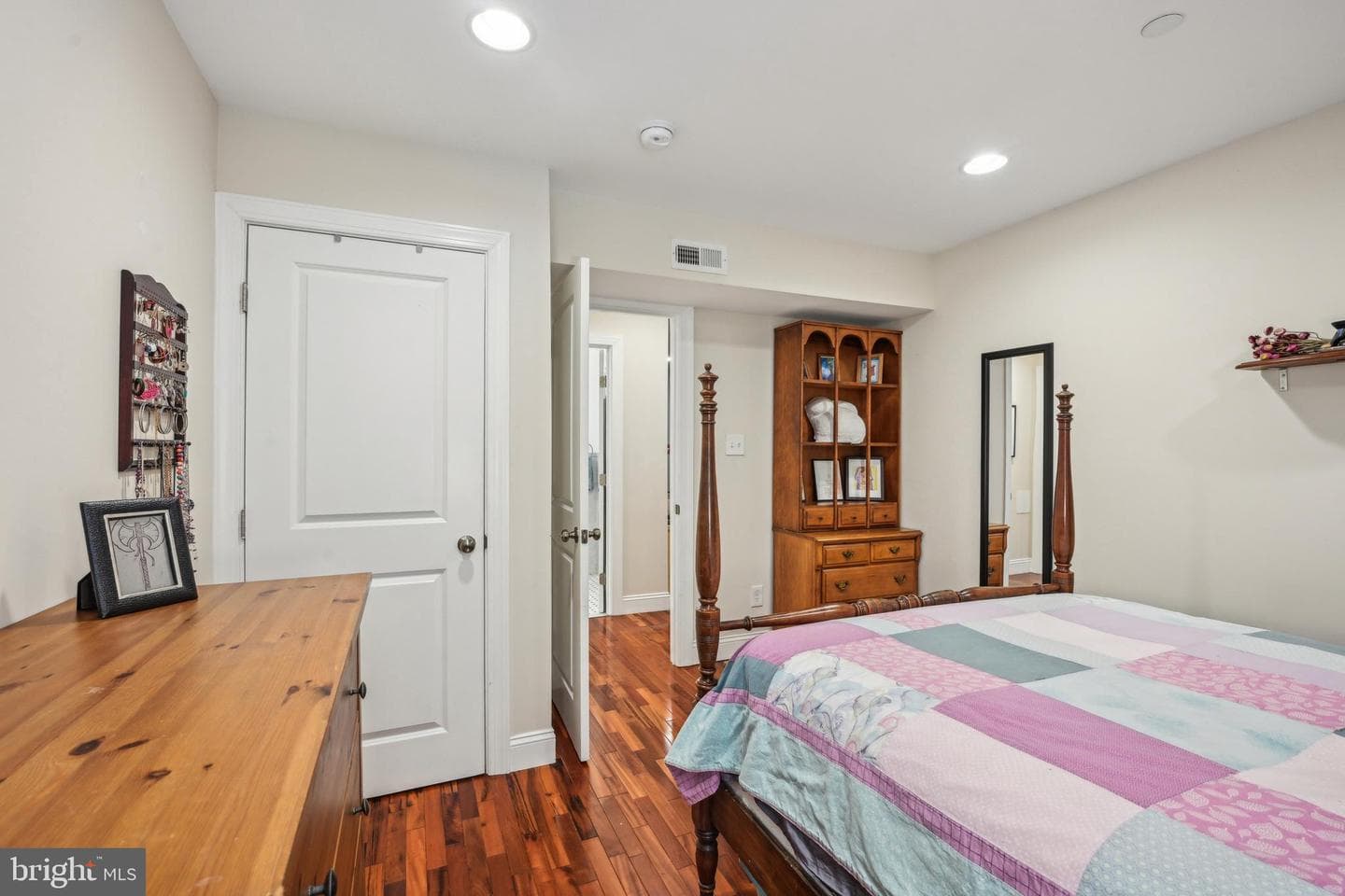 349 S 47th Street #a101b photo 27