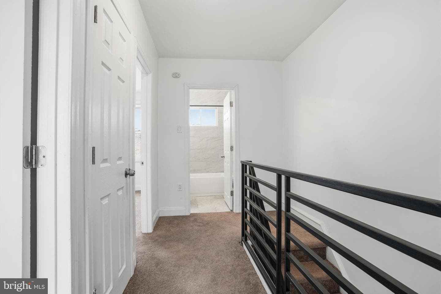 311 W Raymond Street photo 12