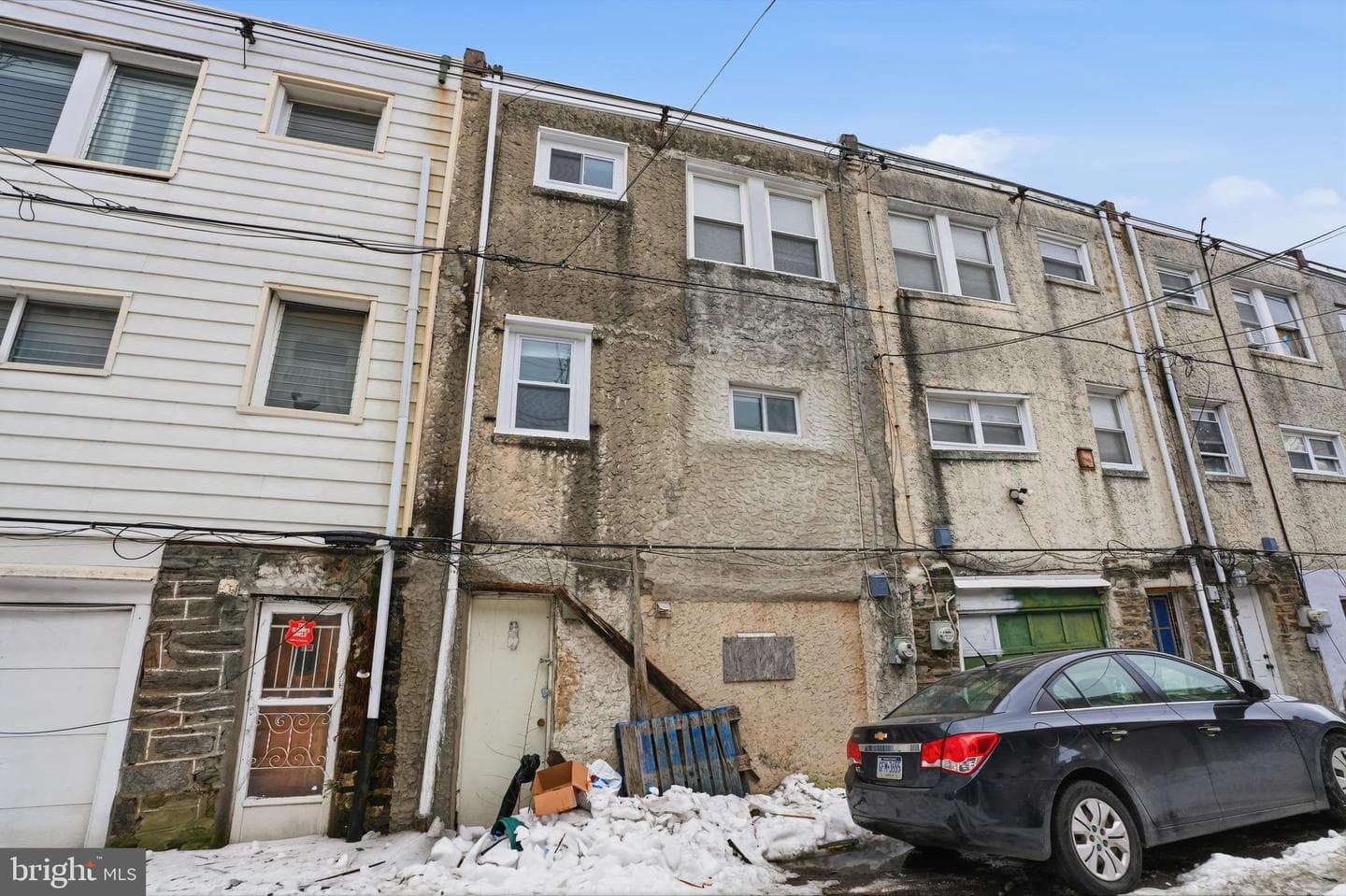 311 W Raymond Street photo 22