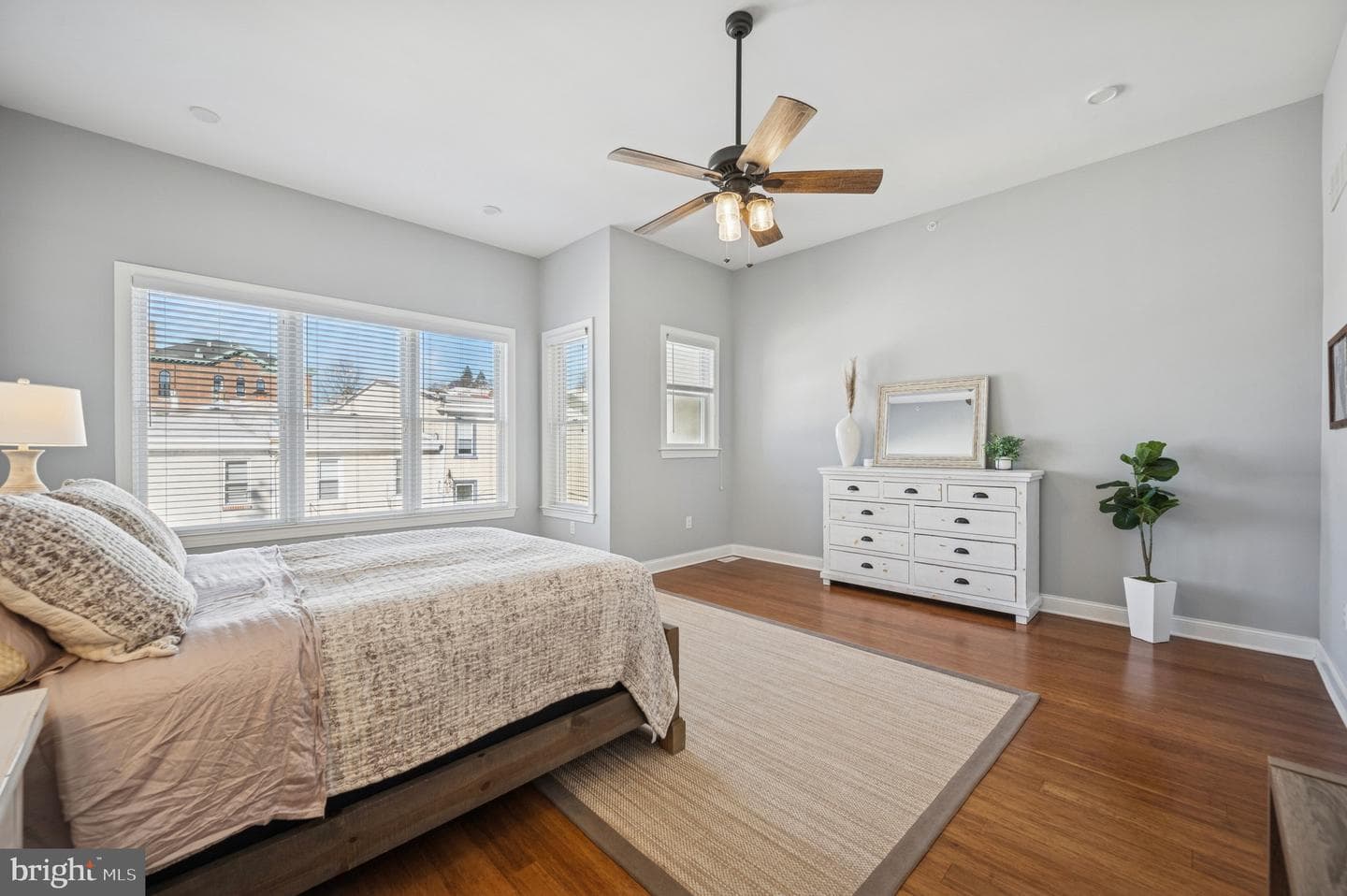 151 Levering Street photo 42