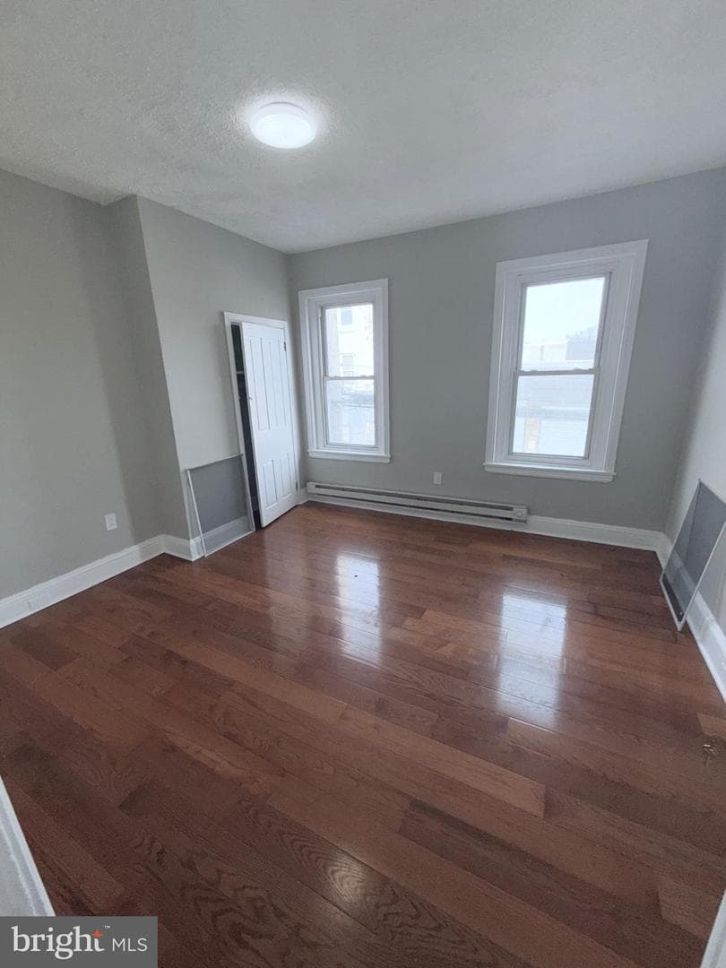 530 E Indiana Avenue photo 4