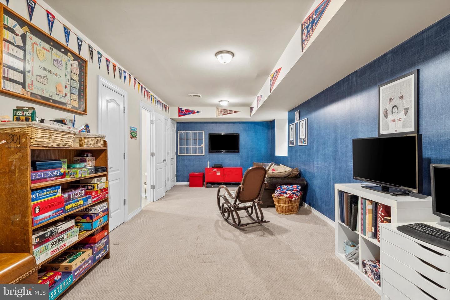 7443 Keiffer Street photo 28