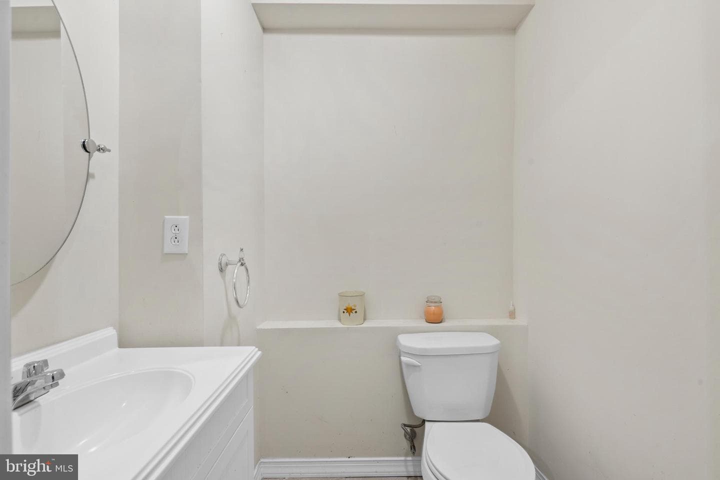 7443 Keiffer Street photo 30