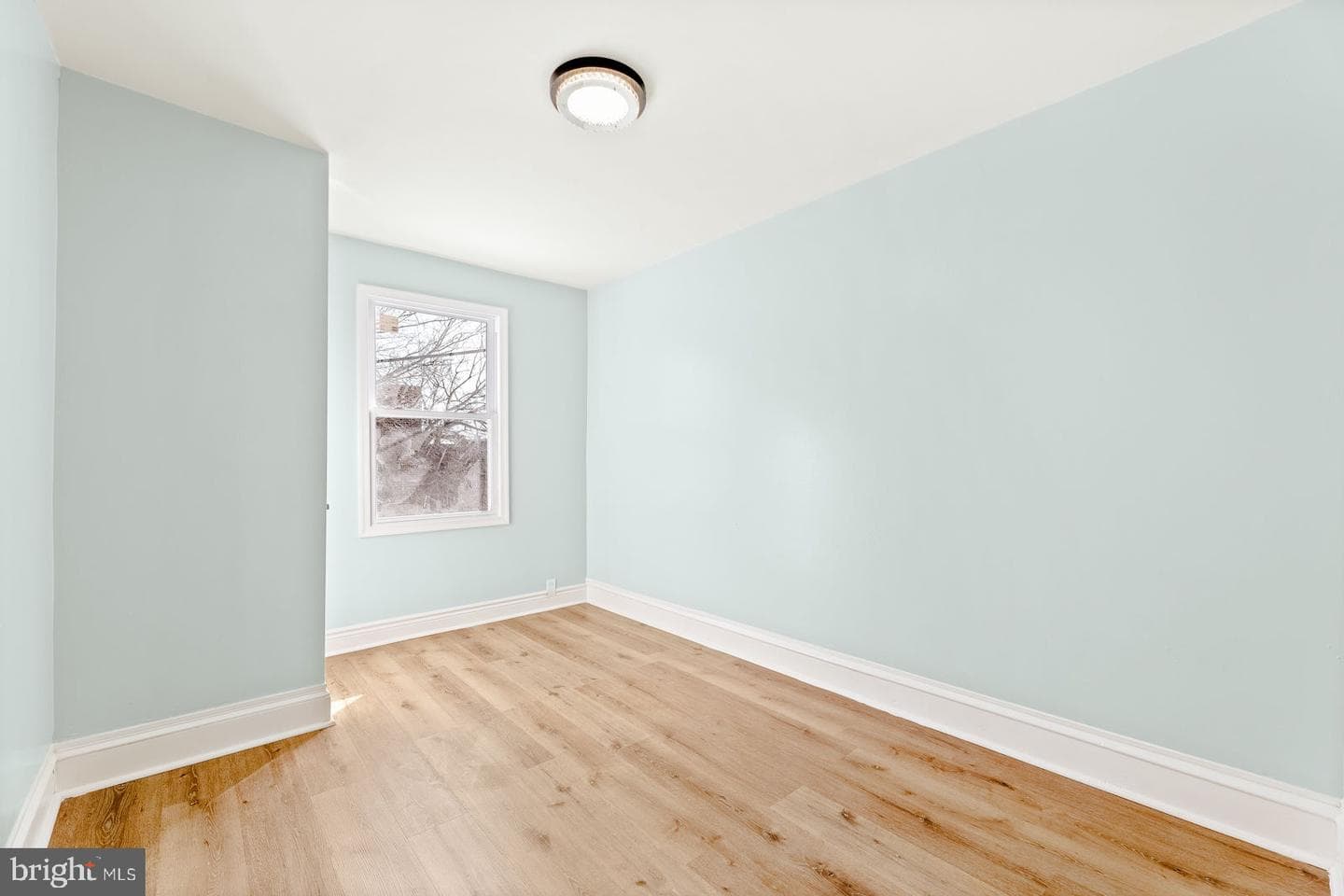6059 Lawndale Avenue photo 23