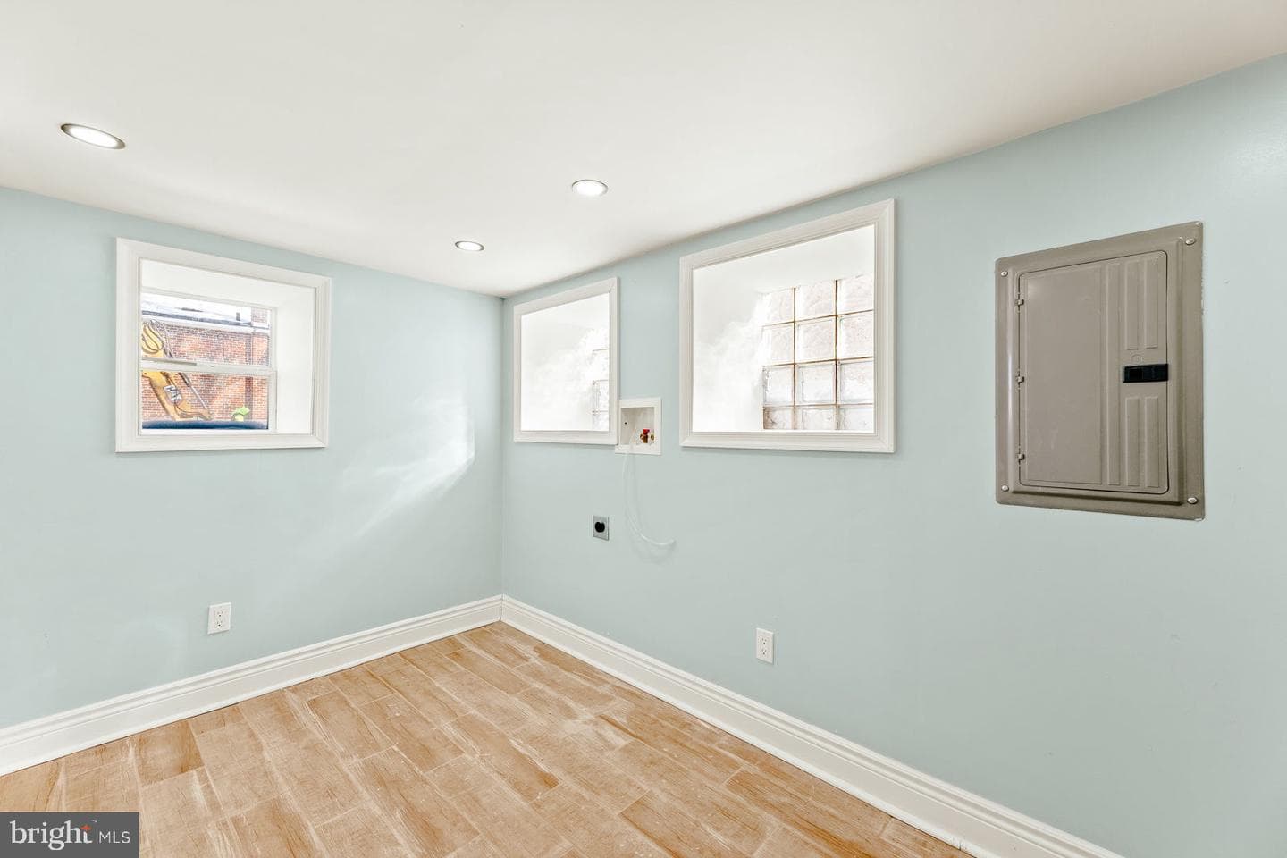 6059 Lawndale Avenue photo 37