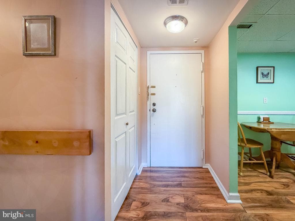6105 Delaire Landing Road #105 photo 10