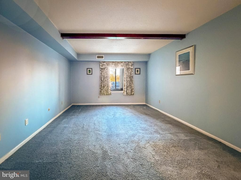 6105 Delaire Landing Road #105 photo 20