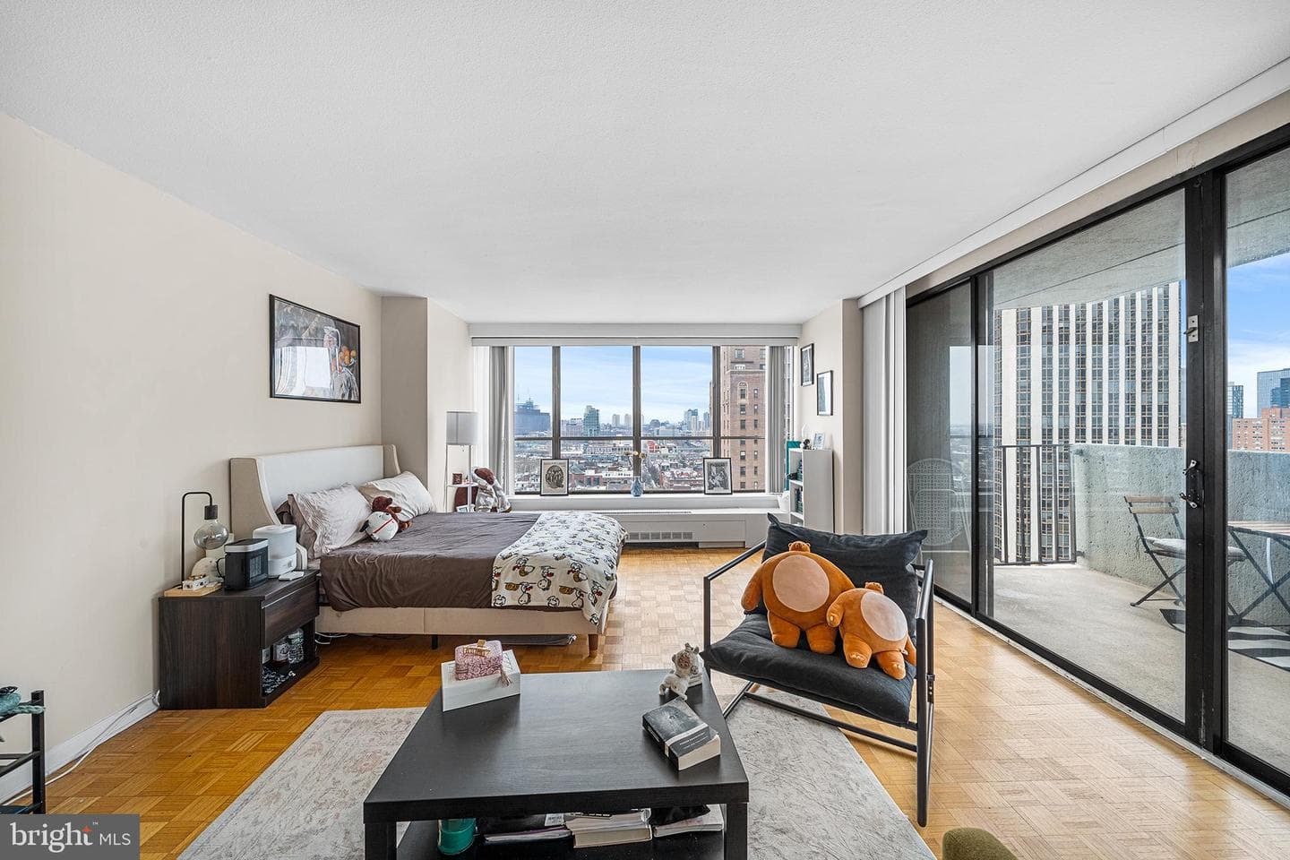 224 W Rittenhouse Square #1615a photo 4