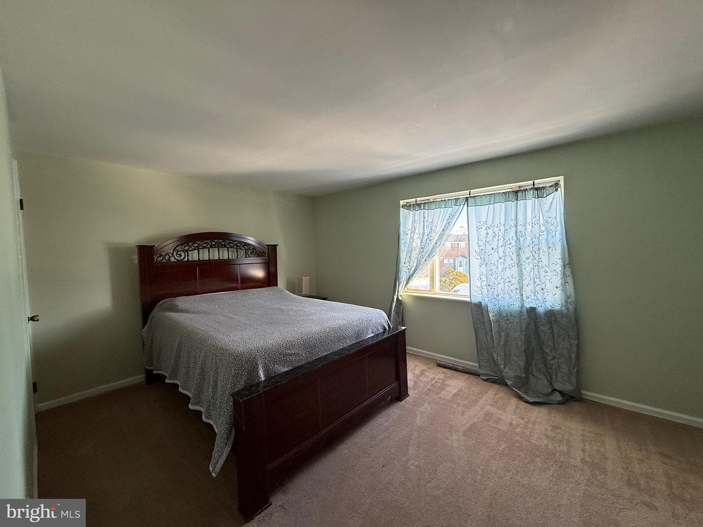 7537 Overbrook Avenue photo 9