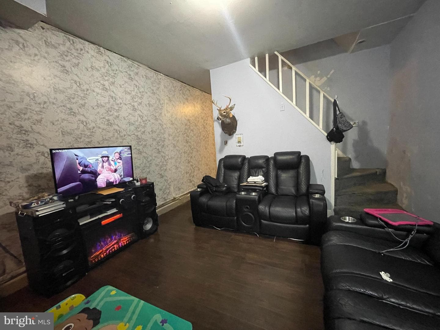 3756 N Randolph Street photo 5