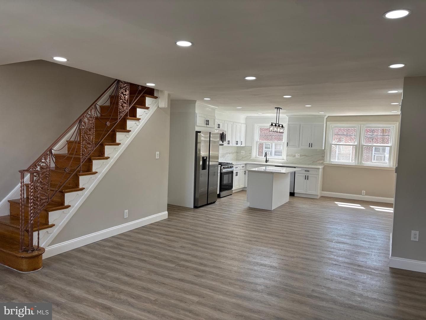 8266 Temple Road photo 7