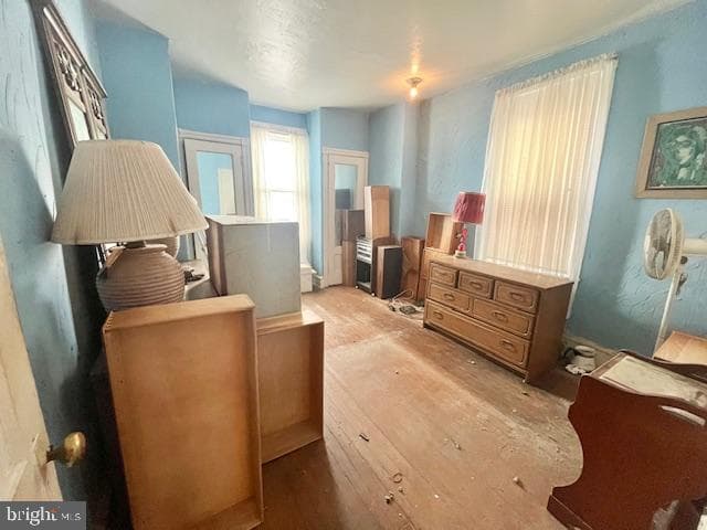 5753 Catharine Street photo 18