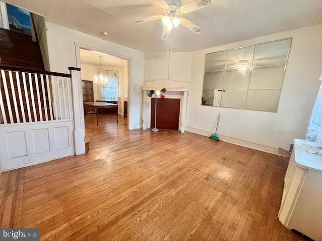 5753 Catharine Street photo 4
