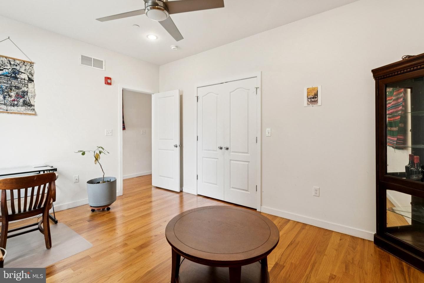 2555 Carpenter Street #a photo 14