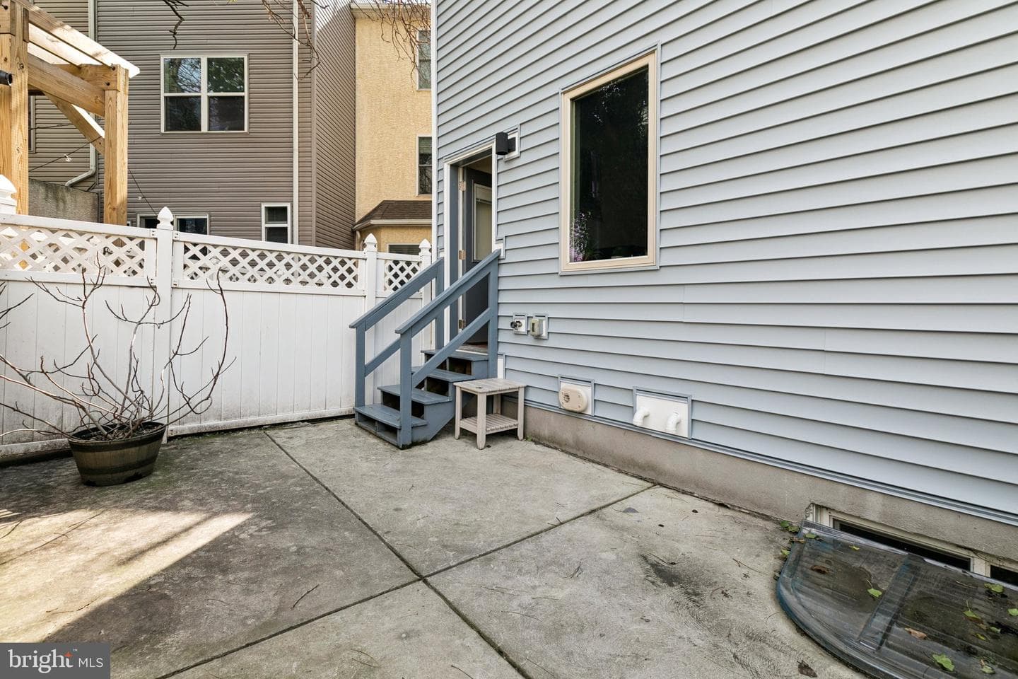 2555 Carpenter Street #a photo 27