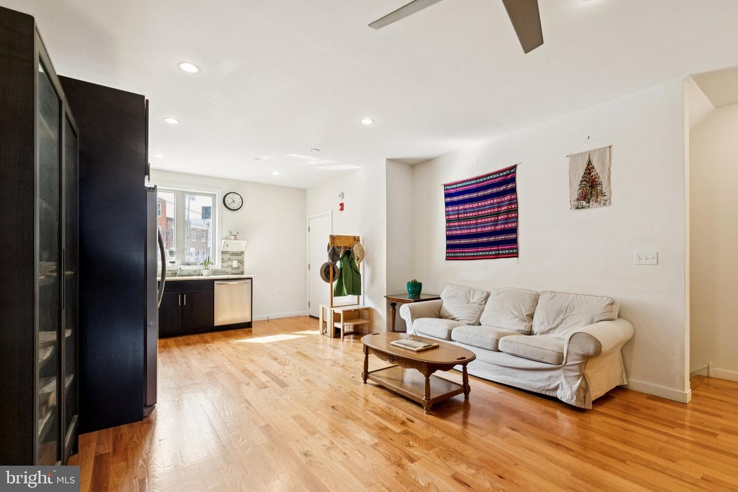 2555 Carpenter Street #a photo 6