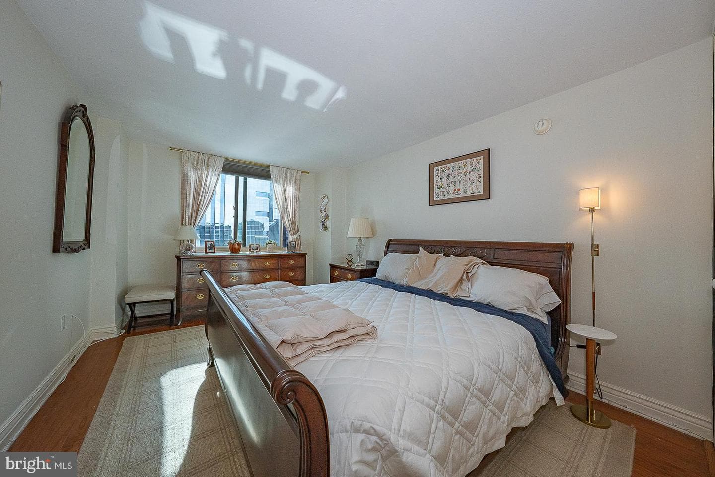 1919 Chestnut Street #2703 photo 7