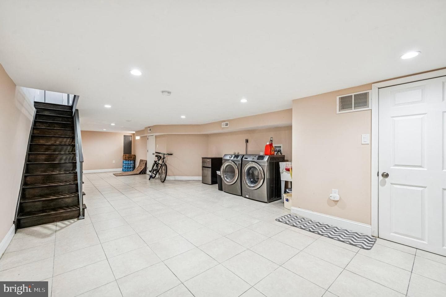 3730 Spring Garden Street photo 20