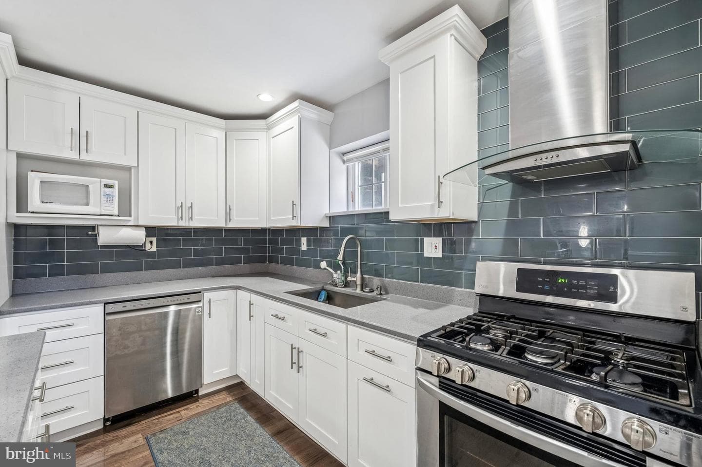 3730 Spring Garden Street photo 6
