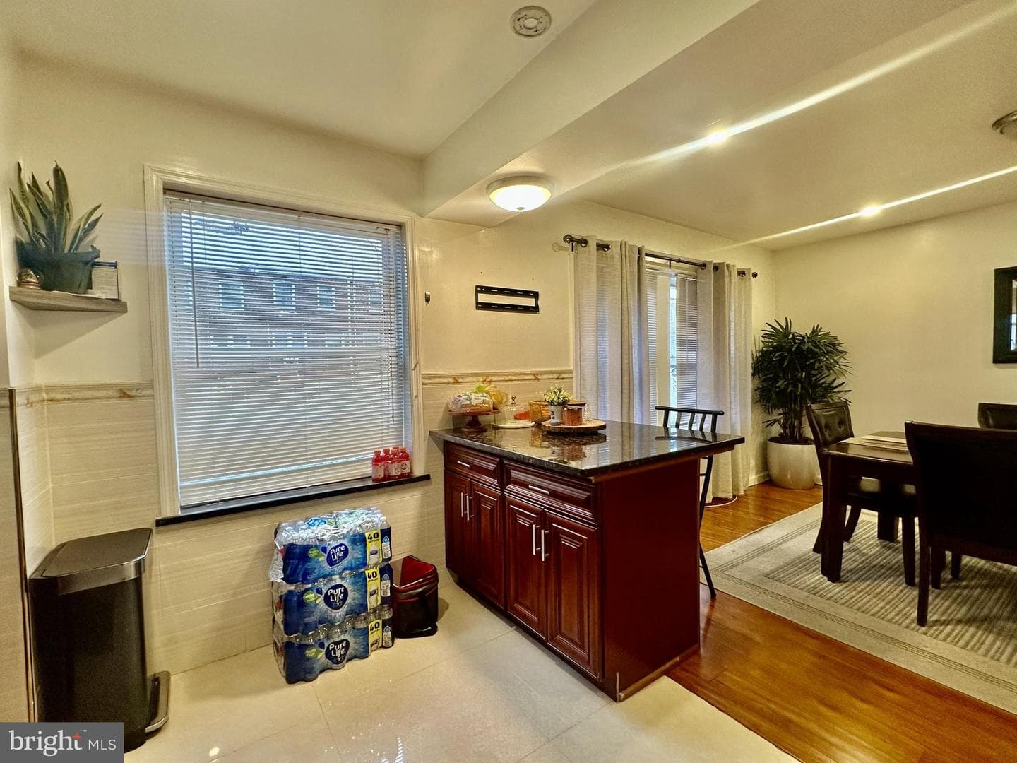 3230 Brighton Street photo 8