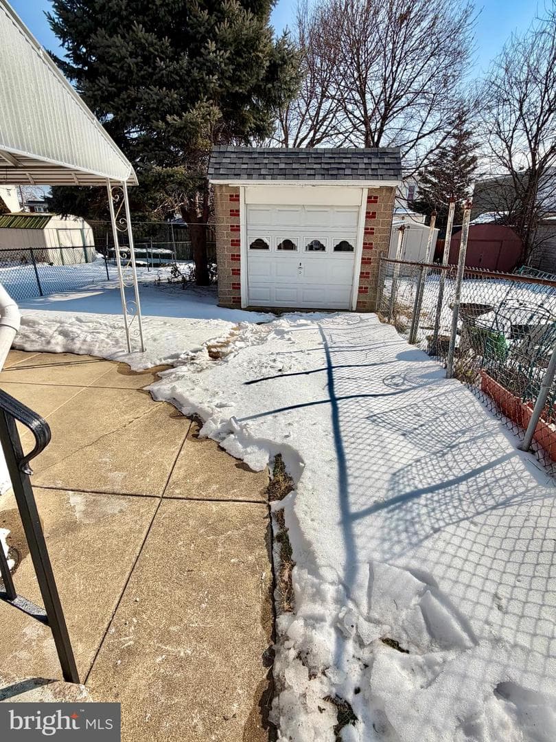 7425 Tabor Avenue photo 9