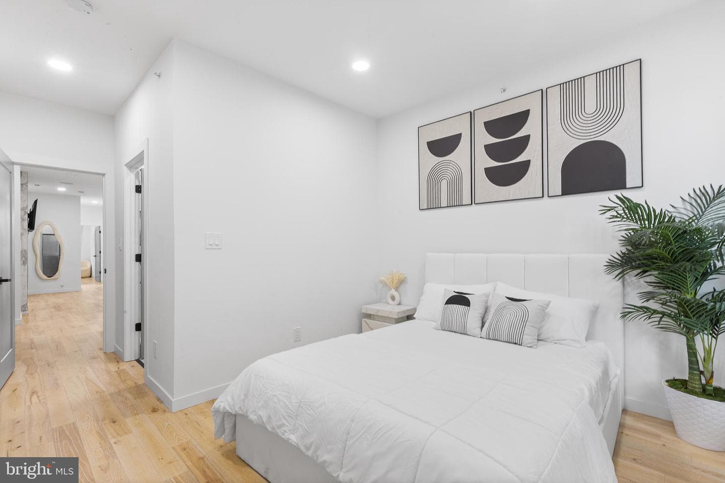 647 N 41st Street #unit C photo 10