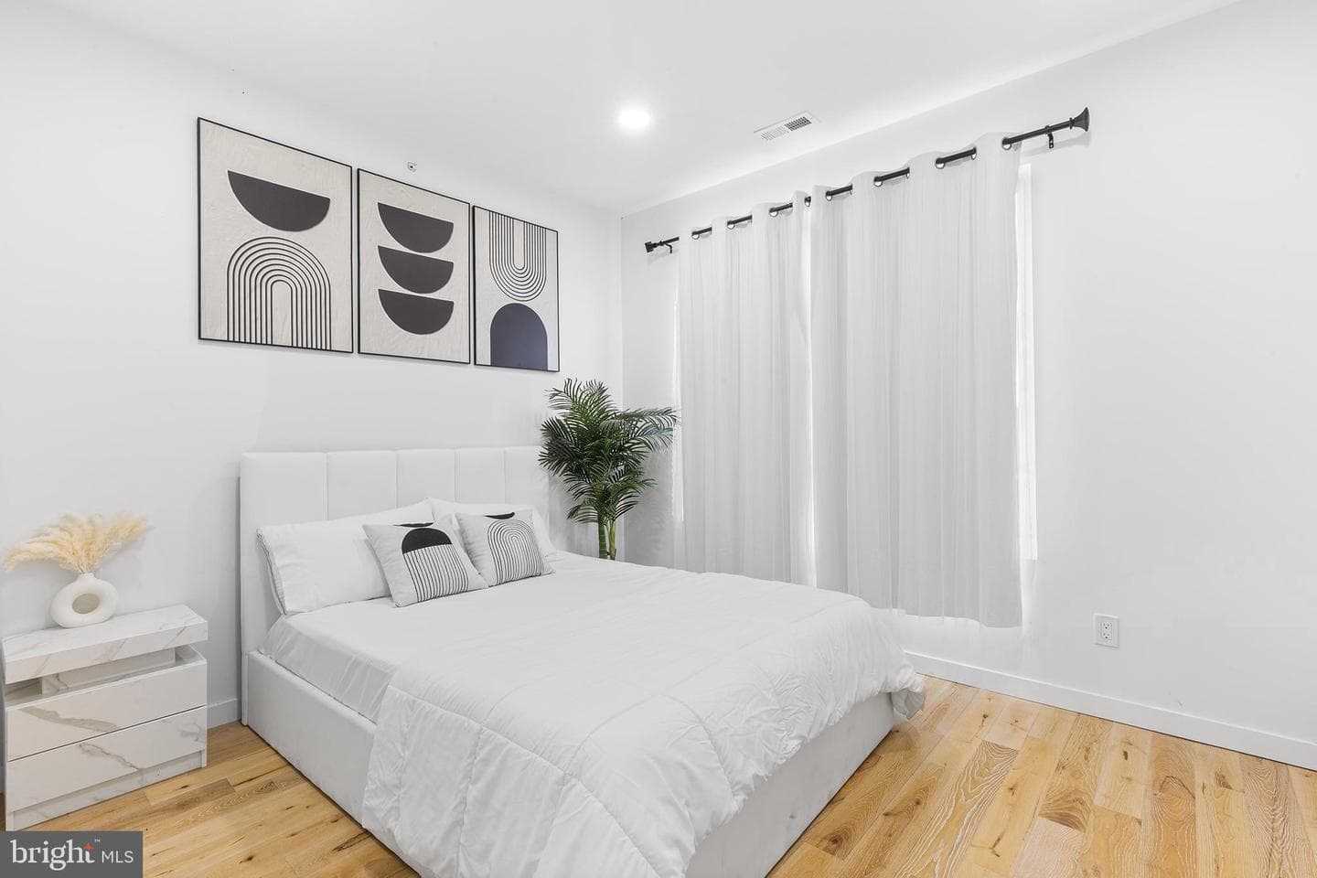 647 N 41st Street #unit C photo 9