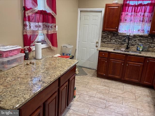 4225 N Sydenham Street photo 7
