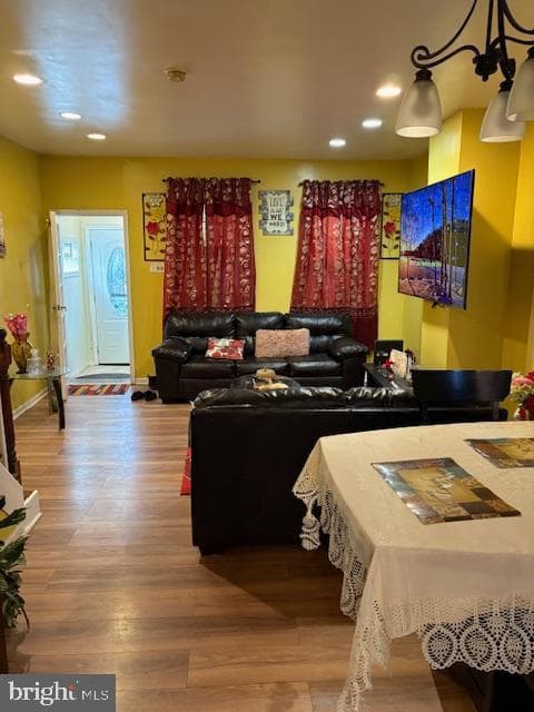 4225 N Sydenham Street photo 8
