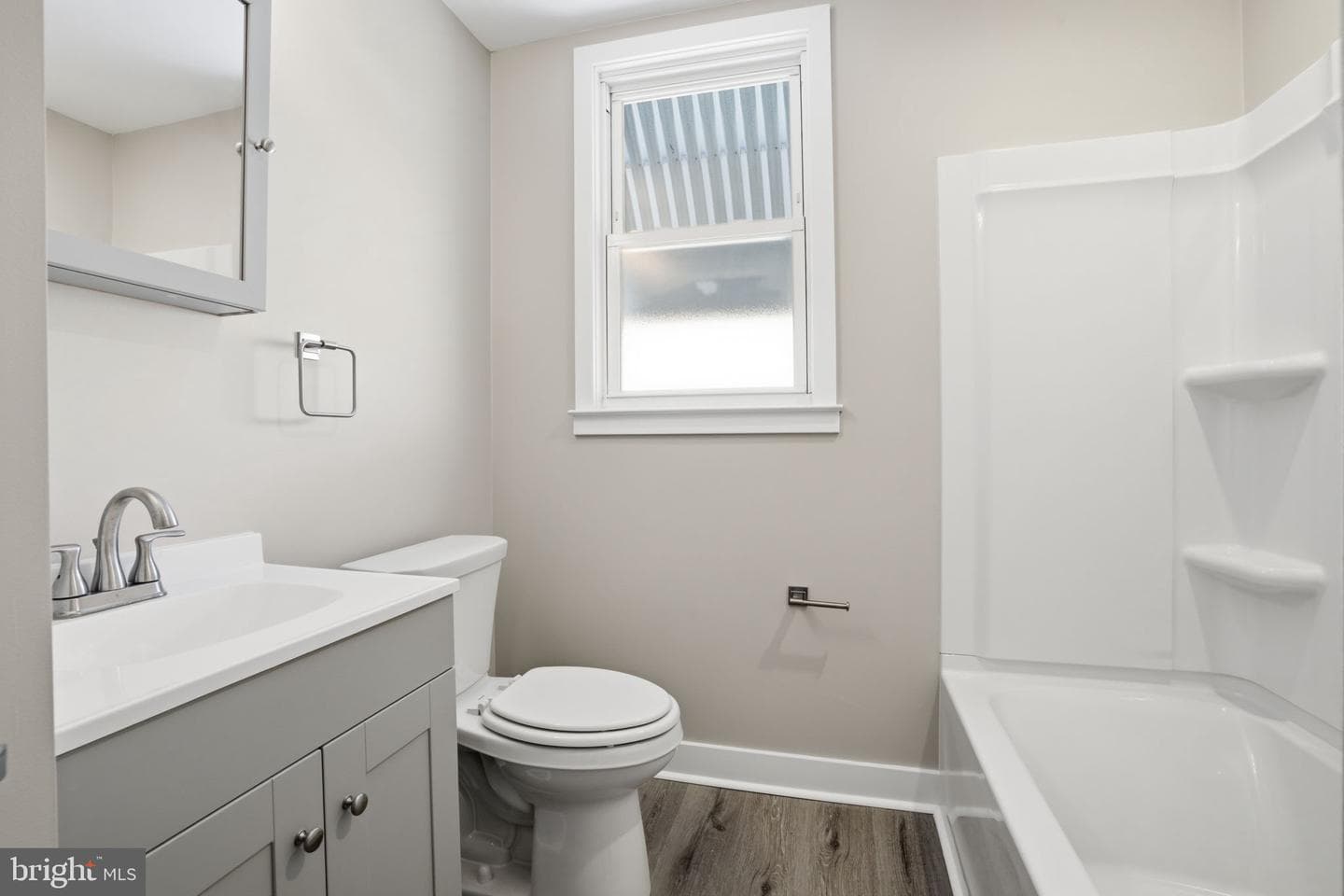 1621 Benson Street photo 11
