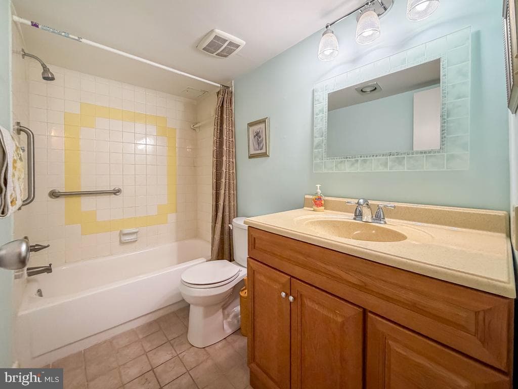 1103 Delaire Landing Road #1103 photo 24