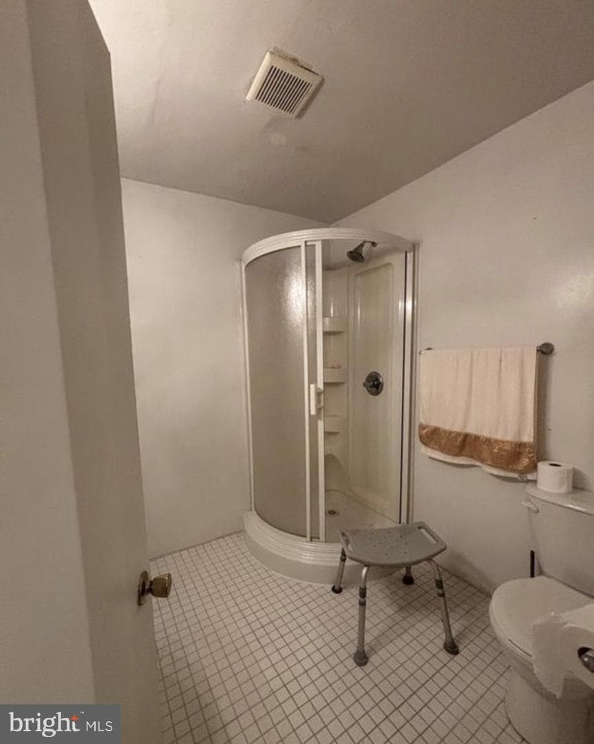 3005 N Lawrence Street photo 7