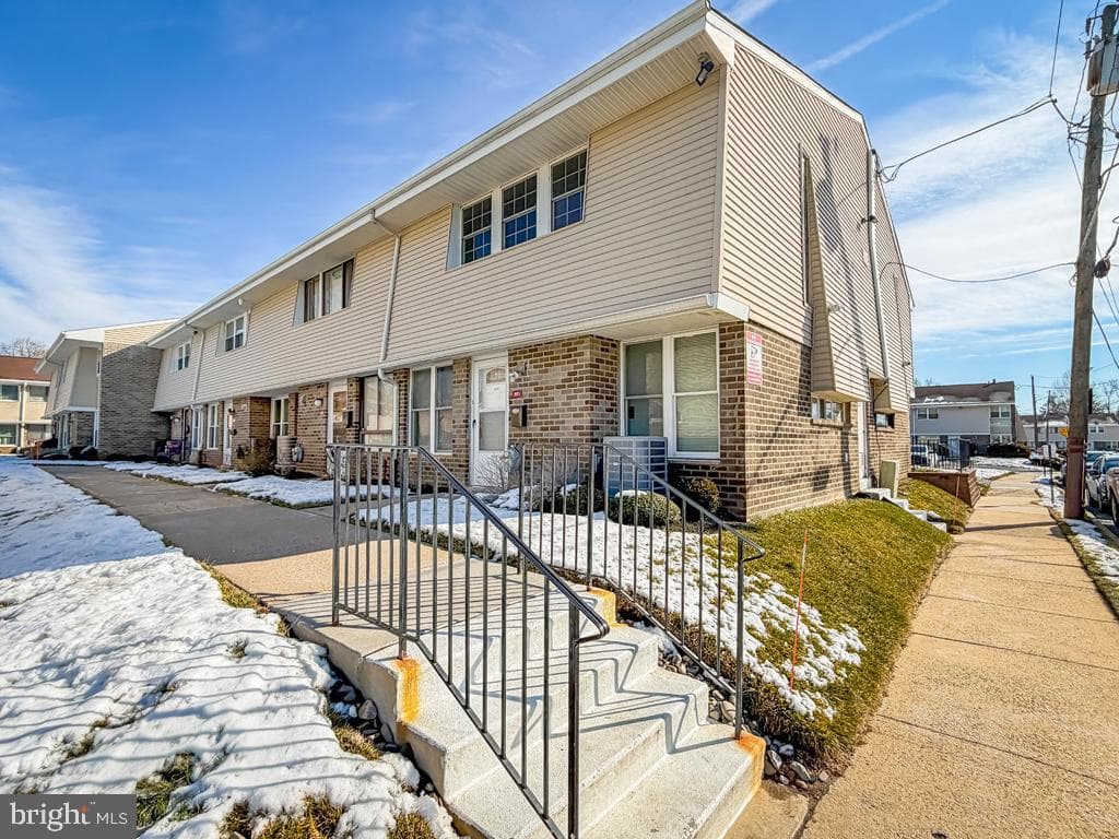 3850 Woodhaven Road #901 photo 5