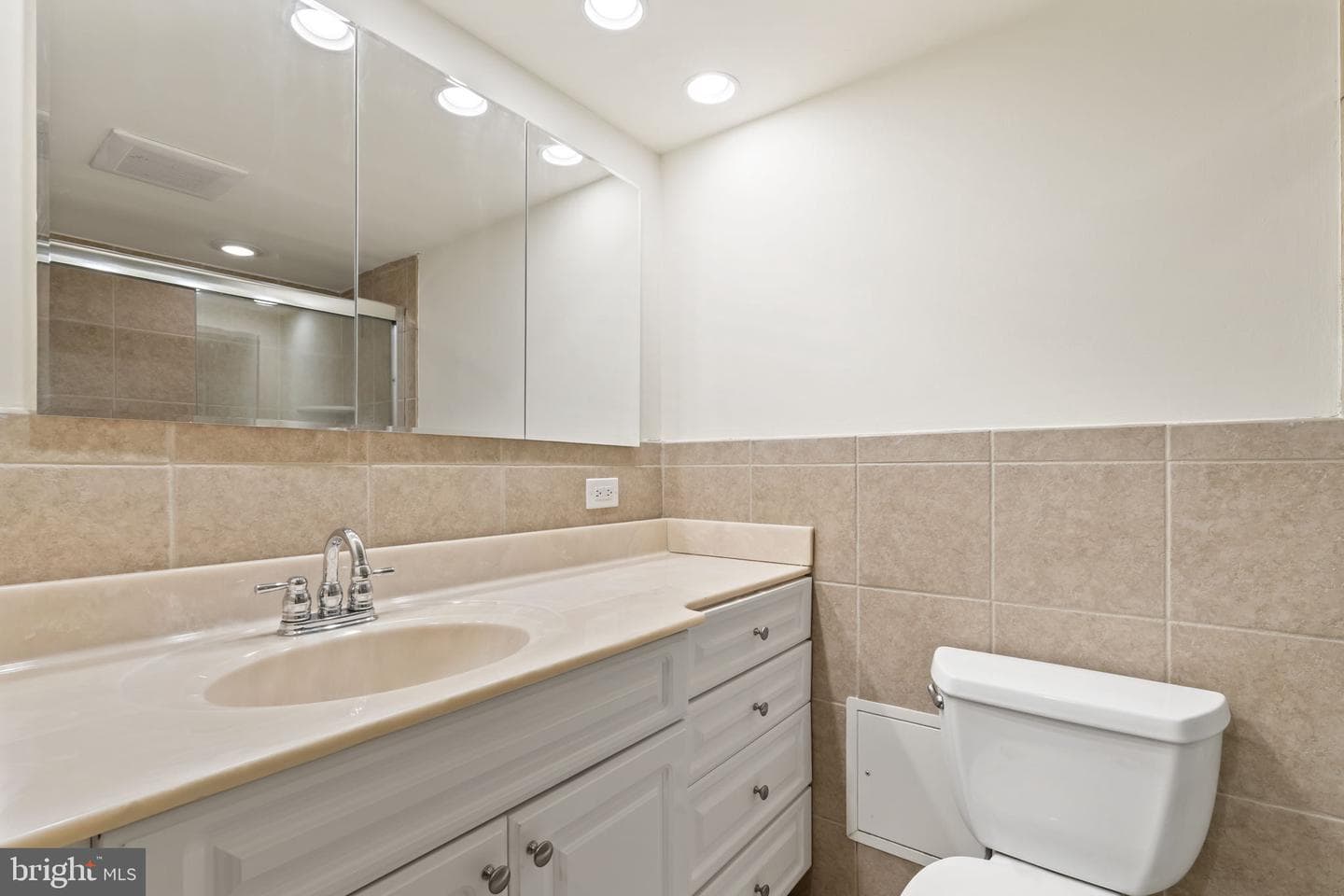 1901 John F Kennedy Boulevard #816 photo 17