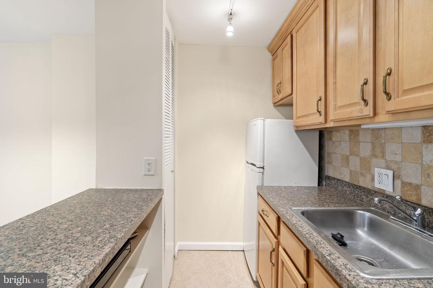 1901 John F Kennedy Boulevard #816 photo 8