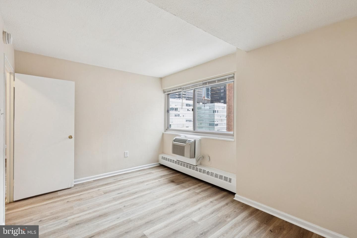 2101 Chestnut Street #1521 photo 14