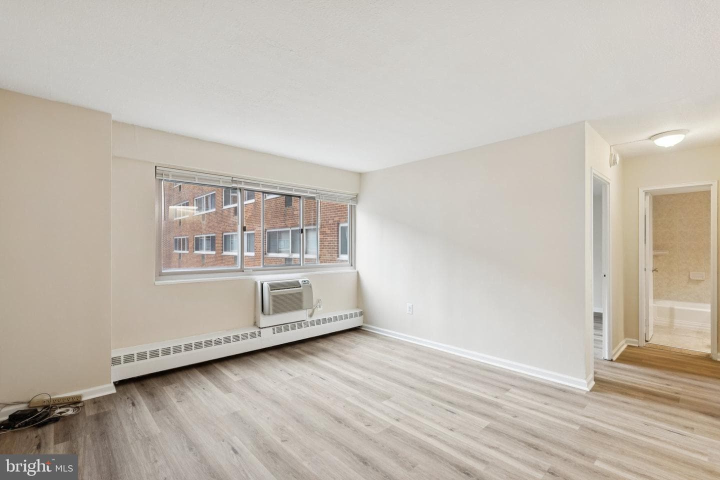 2101 Chestnut Street #1521 photo 3