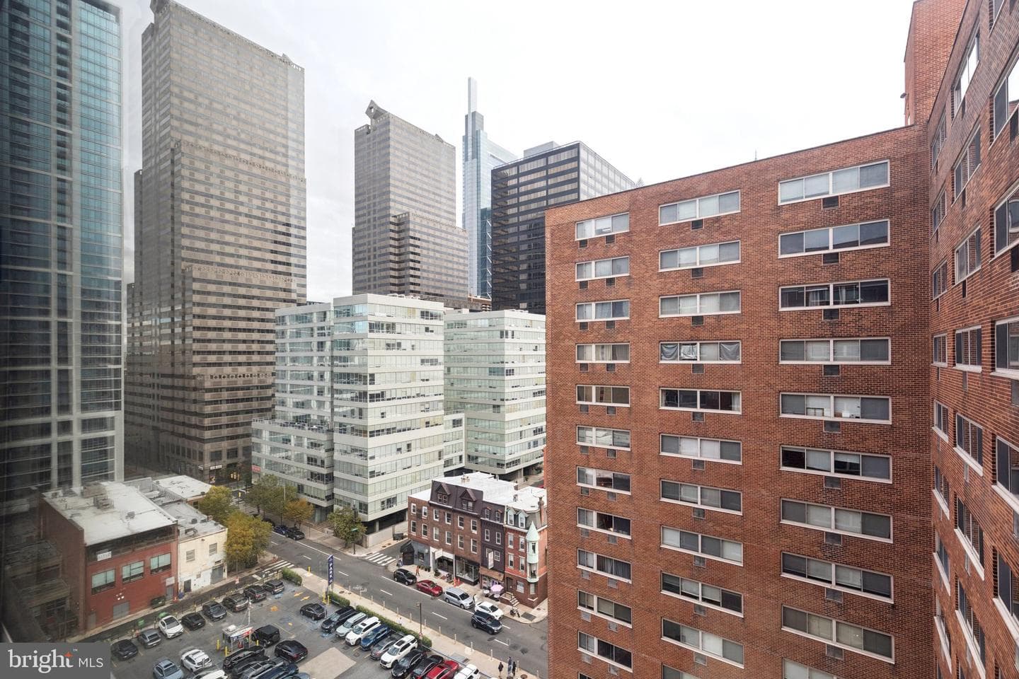 2101 Chestnut Street #1521 photo 4