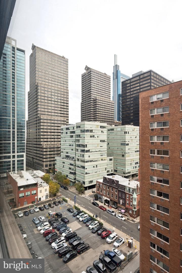 2101 Chestnut Street #1521 photo 6