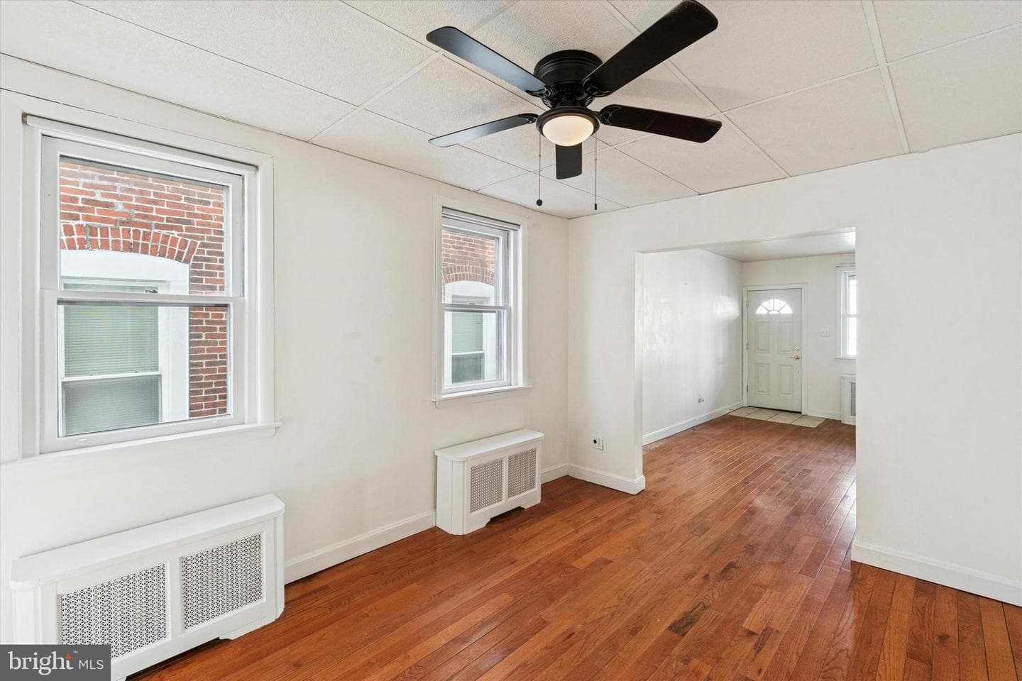 129 Leverington Avenue photo 8