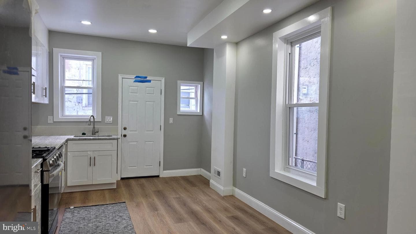 6618 Greenway Avenue photo 12
