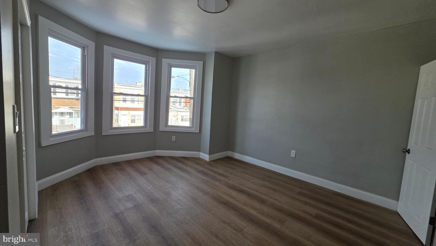 6618 Greenway Avenue photo 34