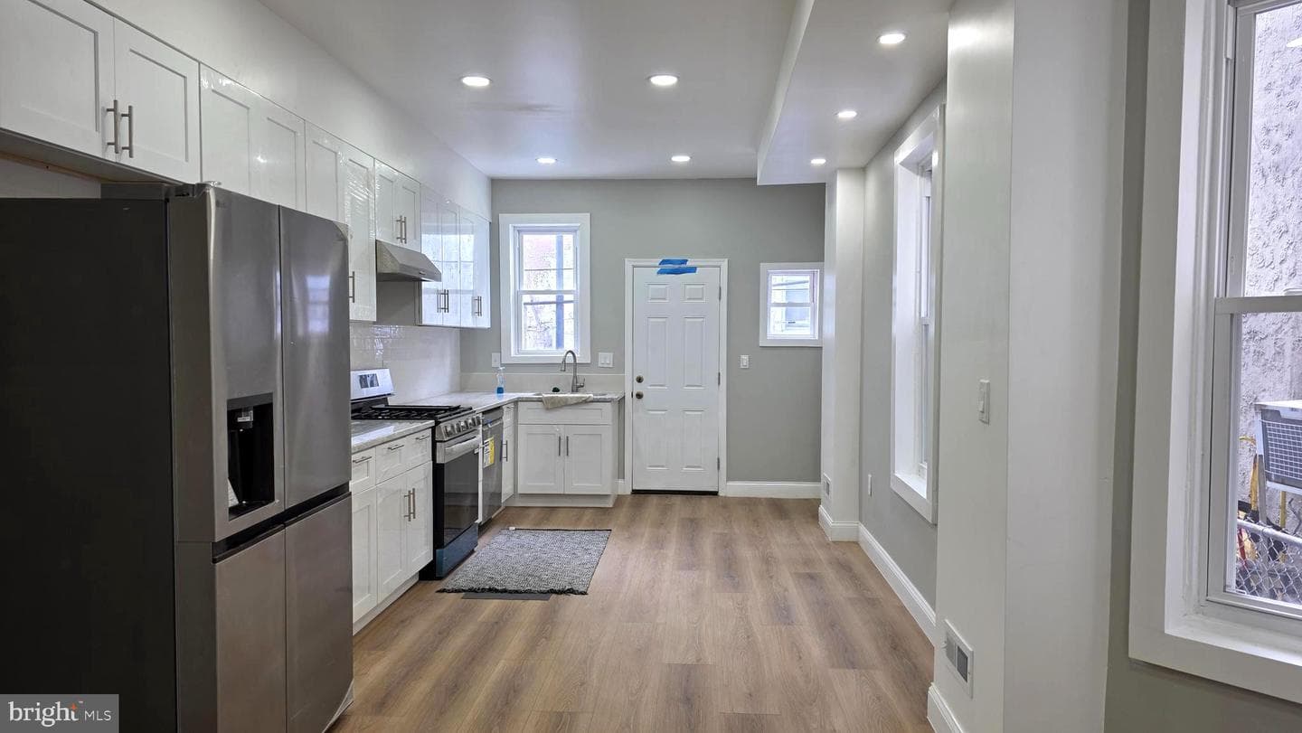 6618 Greenway Avenue photo 8